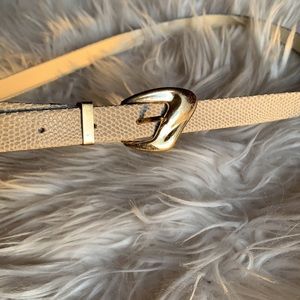 VTG Baby Blue Snakeskin Leather Belt